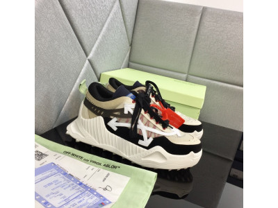 OW C/O ODSY-1000 SPORTS SHOES
