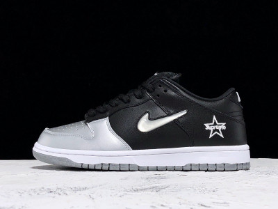 Dunk SB Low ''Metallic Silver'' - CK3480 001