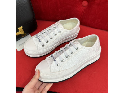 B23 OBLIQUE LOW SNEAKERS