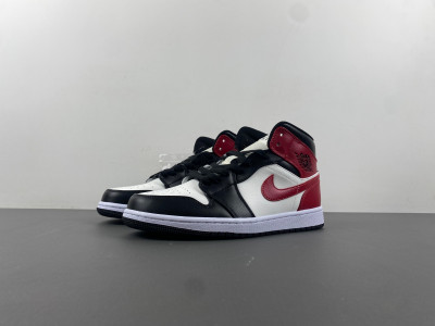 Air Jordan 1 Mid Womens Black Toe BQ6472-160